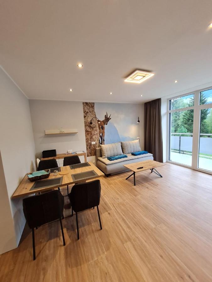 Ferienapartments Bensch - Haus Reiskofel Reisach Esterno foto